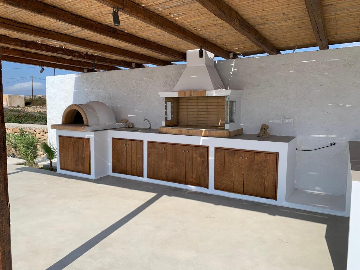 Cato Agro 5, Seafront Villa With Private Pool Afiartis Exteriér fotografie
